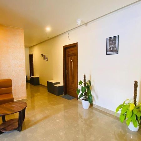 C-Suites Winster Bangalore Bagian luar foto